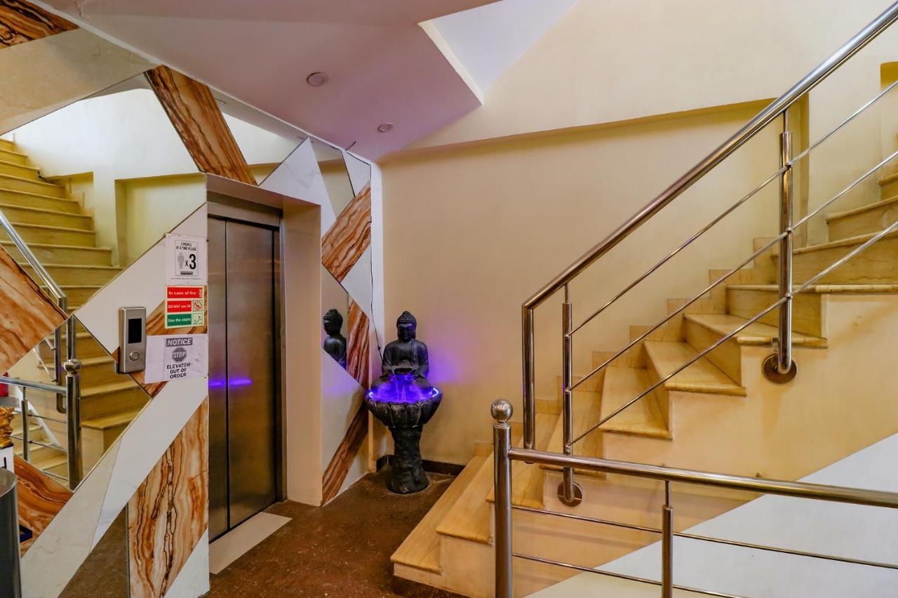 Staybook Hotel Aira New Delhi Railway Station Paharganj Bagian luar foto