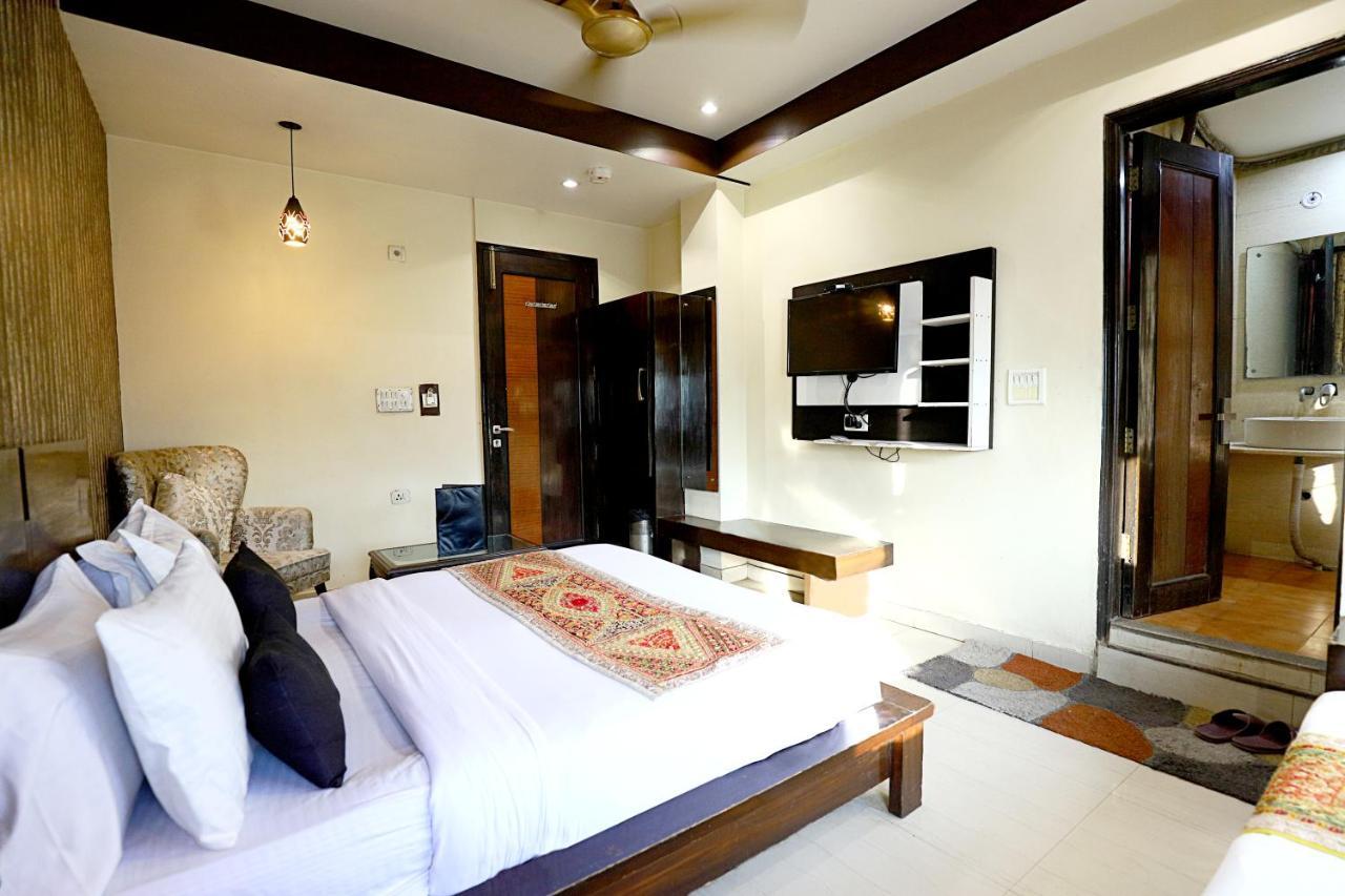 Staybook Hotel Aira New Delhi Railway Station Paharganj Bagian luar foto