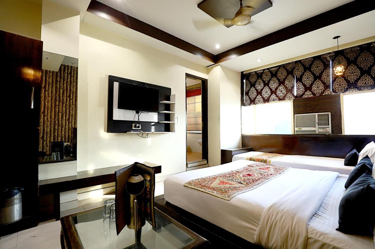 Staybook Hotel Aira New Delhi Railway Station Paharganj Bagian luar foto