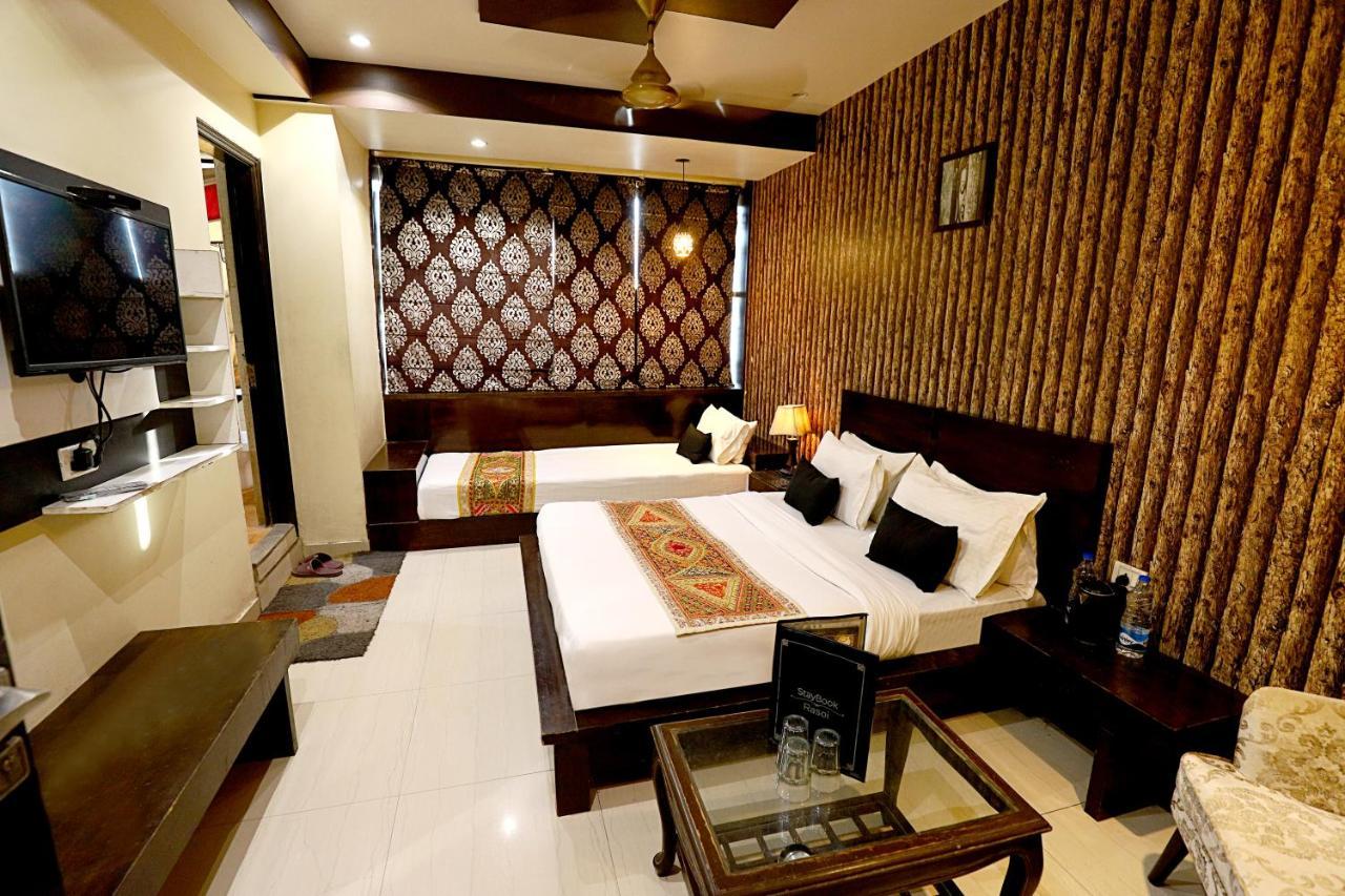 Staybook Hotel Aira New Delhi Railway Station Paharganj Bagian luar foto